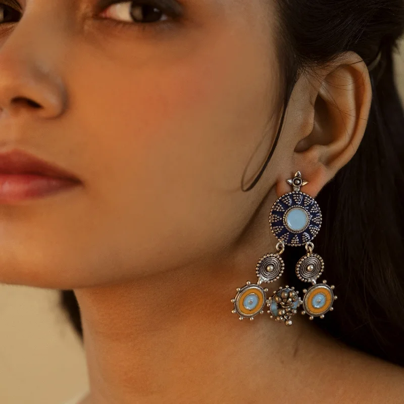 Best hoop earrings with geometric shapes for a modern and artistic appeal-Blue & Orange Triangular Wheel Oxidized Earrings