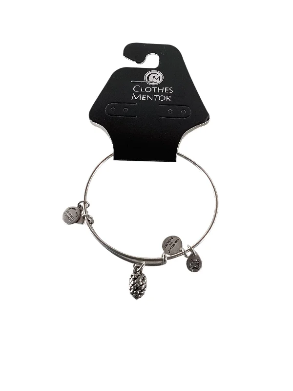 Chunky bangle bracelets with metallic finishes for a bold and statement-making look-Bracelet Other By Ava & Viv