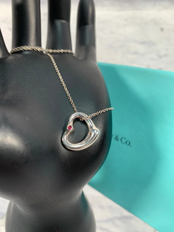 Best necklaces and pendants with minimalist pendants for a sleek, understated look-Necklace Designer By Tiffany And Company