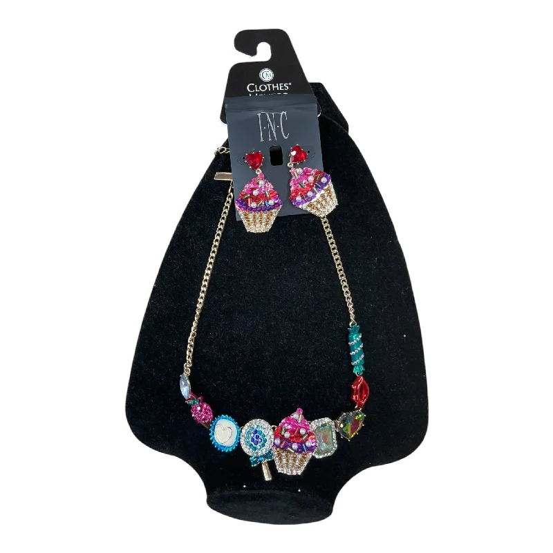 Necklaces and pendants with feather designs for a boho-chic, carefree vibe-Necklace Set By Inc