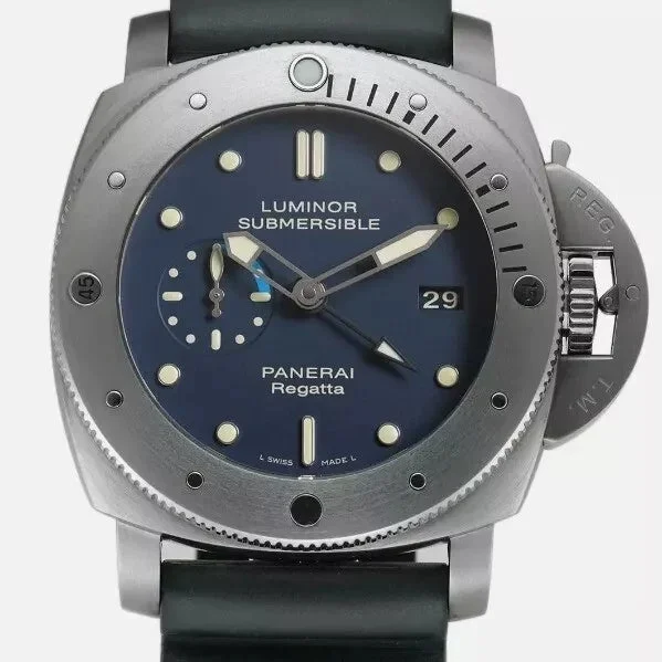 Beautiful necklaces and pendants with geometric shapes for a modern, artistic design-Panerai Submersible PCYC Regatta