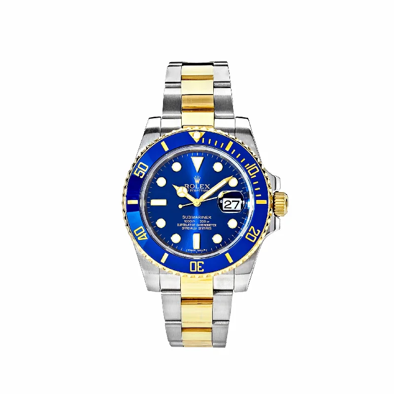 Best necklaces and pendants with turquoise stones for a vibrant boho-chic look-Rolex Submariner "Bluesy"