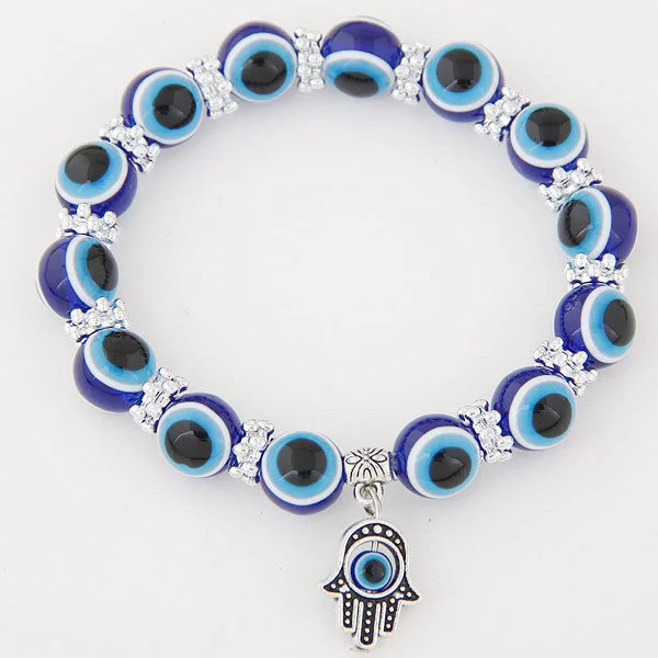 Best bangle bracelets for women with elegant gold designs for every occasion-Wholesale Vintage Evil Eye Alloy Bracelet